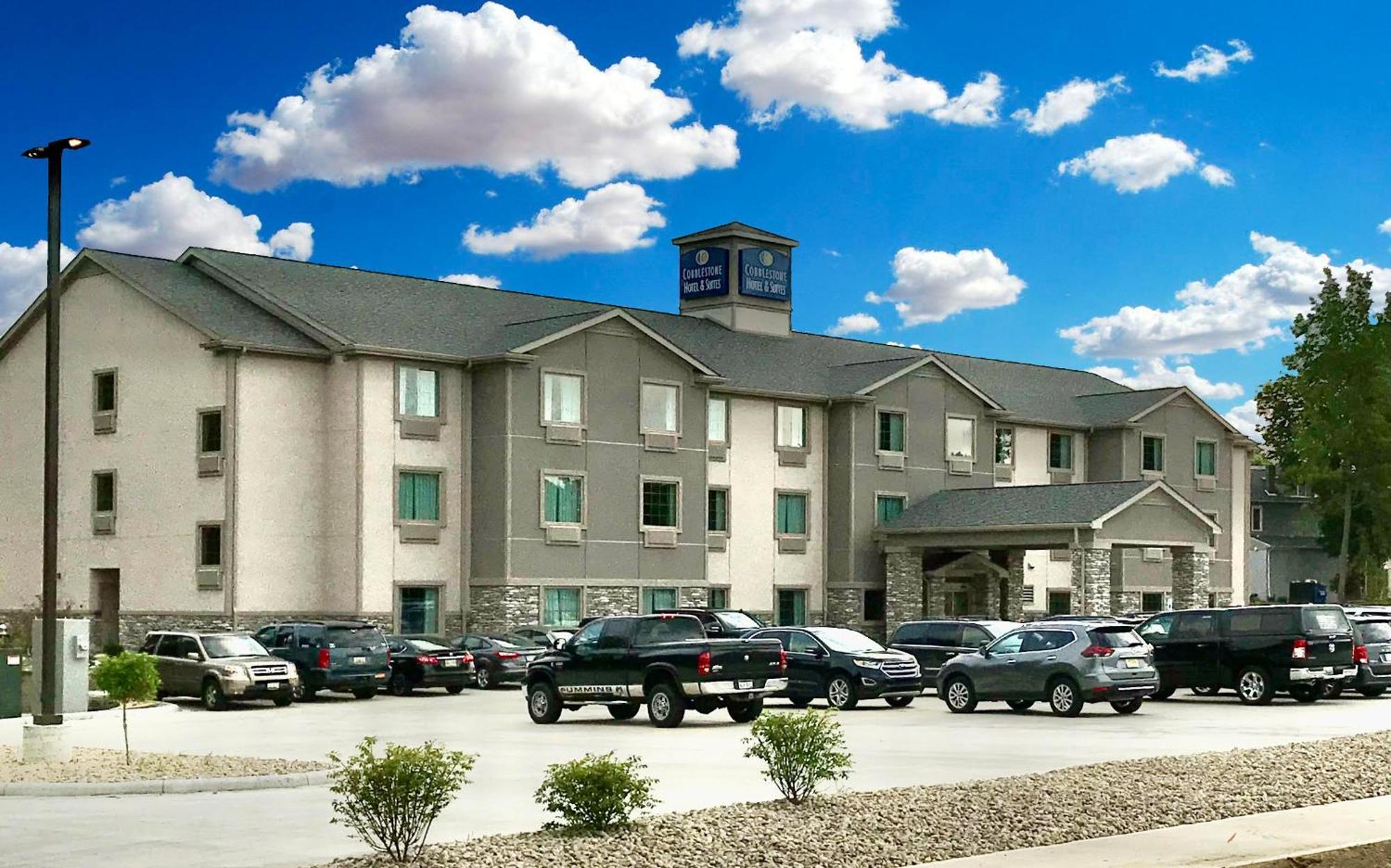 Cobblestone Hotel & Suites - Bellefontaine Dış mekan fotoğraf